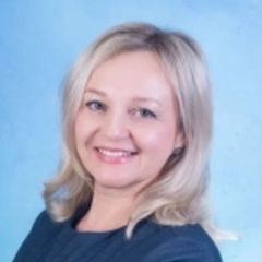 Попова Елена